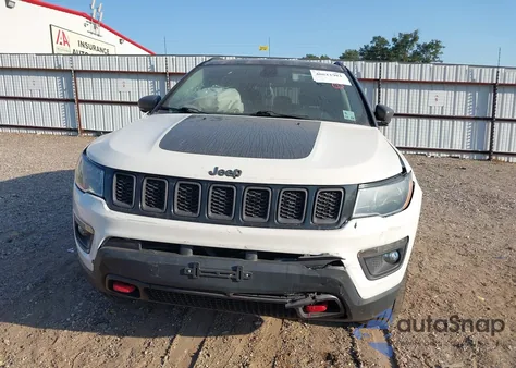 2020 Jeep Compass Trailhawk 4X4 из США, поврежденный, VIN 3C4NJDDB9LT207919